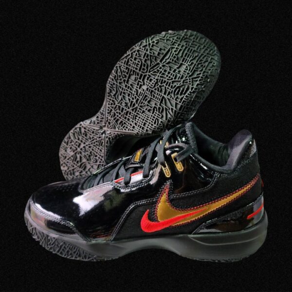 Lebron NXXT Gen AMPD "Black Metallic Gold"