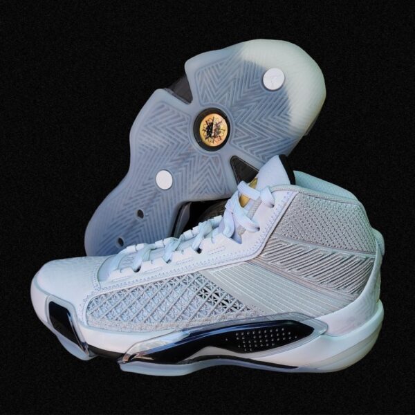 Jordan 38 "FIBA"