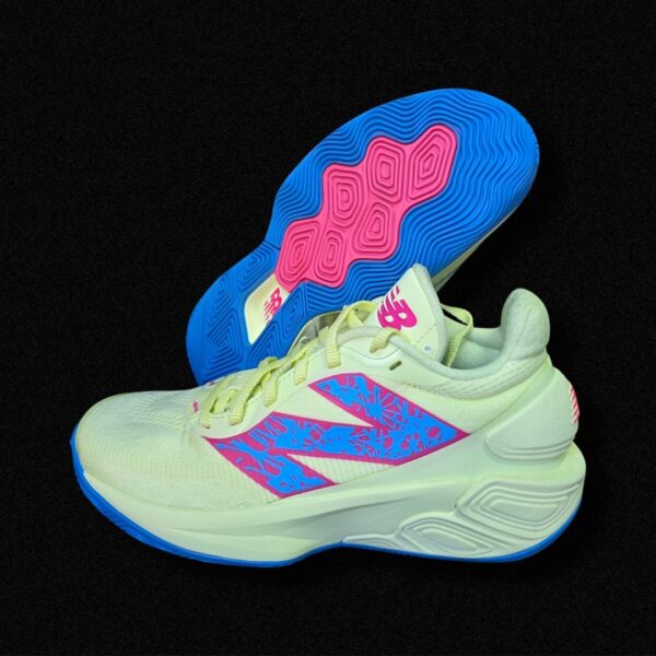 New Balance Two WXY V5 "Limelight Azure"