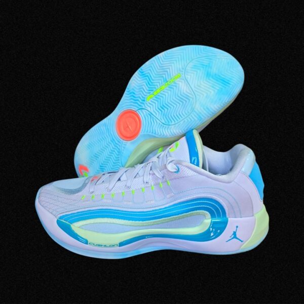 Luka 4 "Laser Blue"
