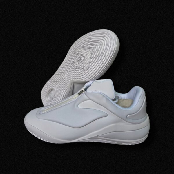 Shai 001 "Clean White"