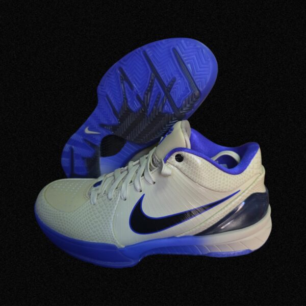 Kobe 4 Protro "Barcelona" (gs)