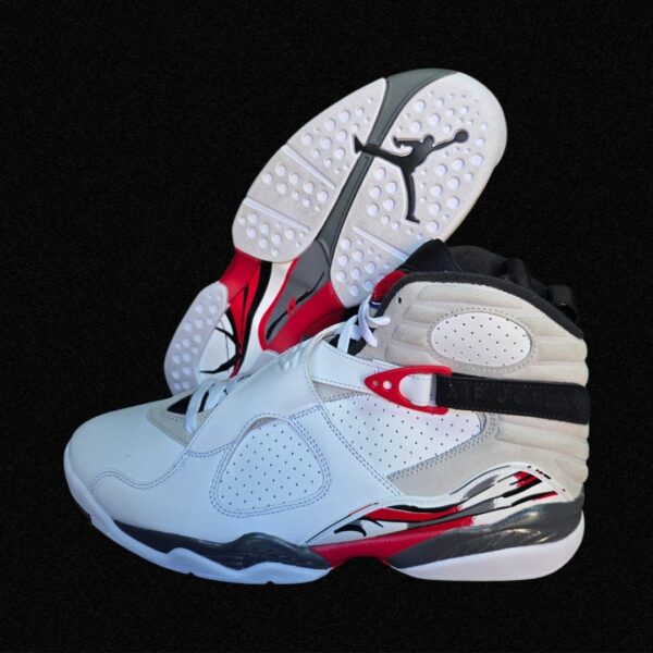 Jordan 8 "Bugs Bunny"