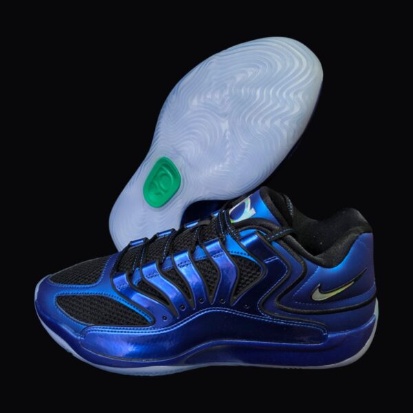 Kd 18 "International Blue"