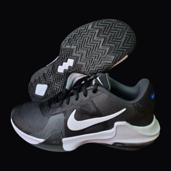 Air Max Impact 4 "Black White"