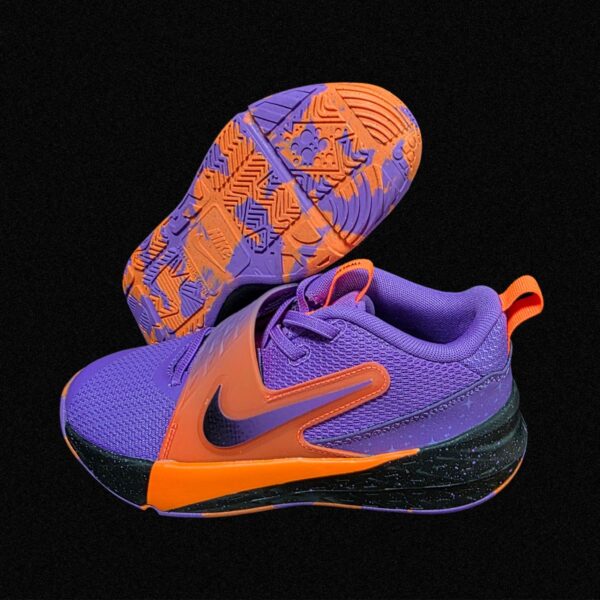 Team Hustle D12 "Bright violet"